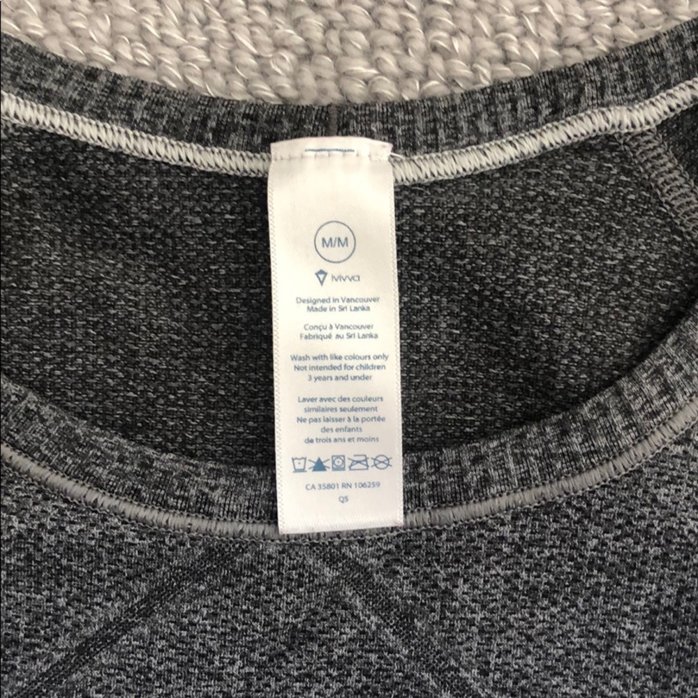 IVIVVA kids medium grey long sleeve shirt - Picture 3 of 3